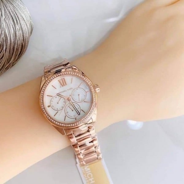 Mk7095 watch discount